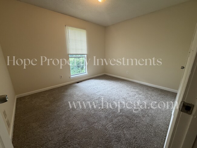 Building Photo - 91 Bailey Dr