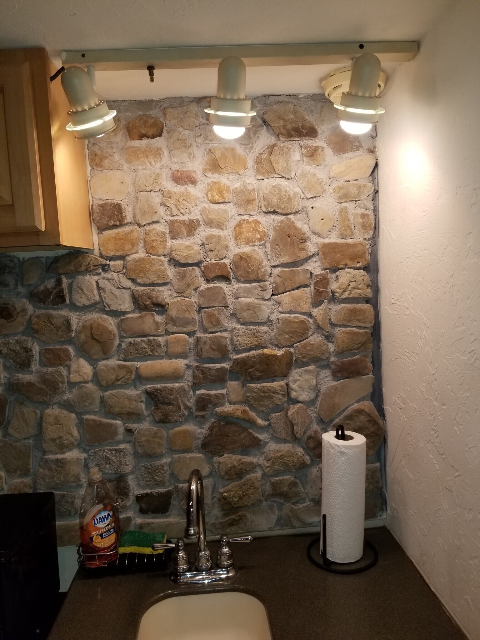 Building Photo - 300 Salem Ave NW