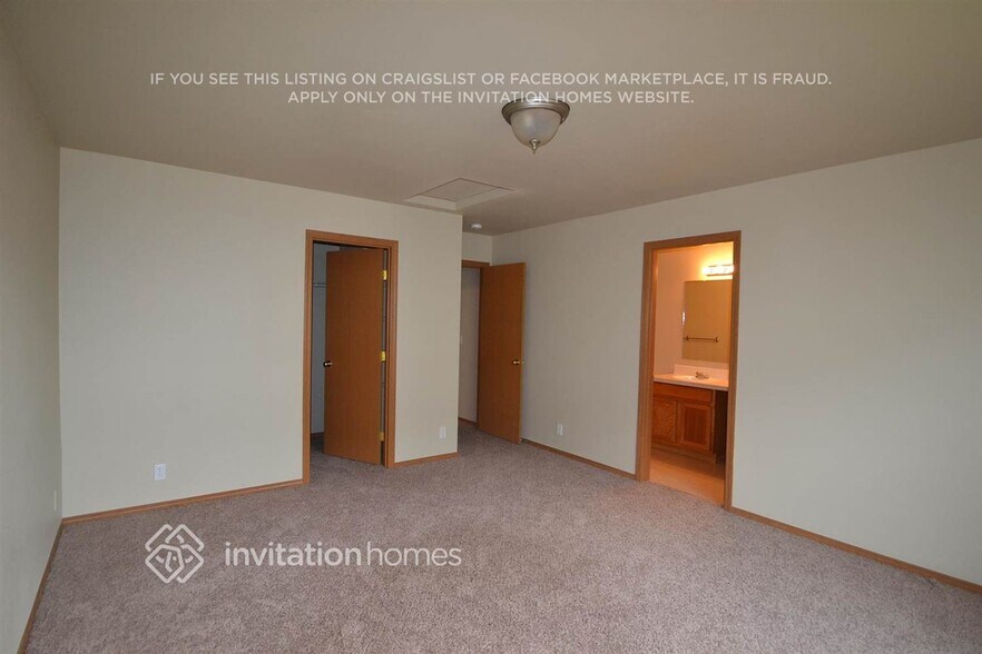Building Photo - 19516 105th Ave Ct E