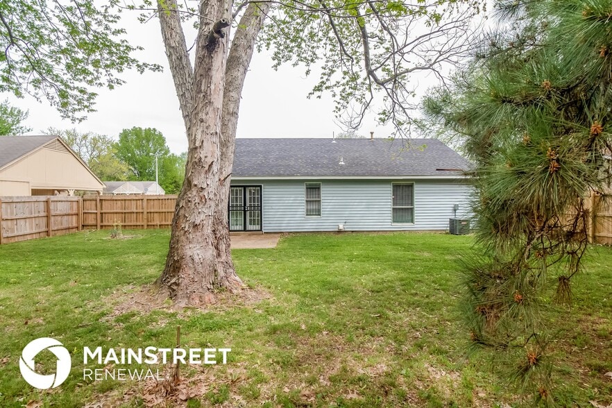 Building Photo - 3539 Kirby Valley Dr