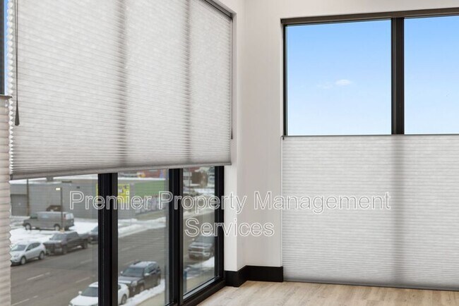 Building Photo - 2310 First Ave N