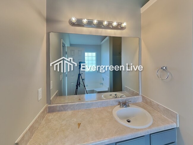 Building Photo - 2794 High Tide Dr