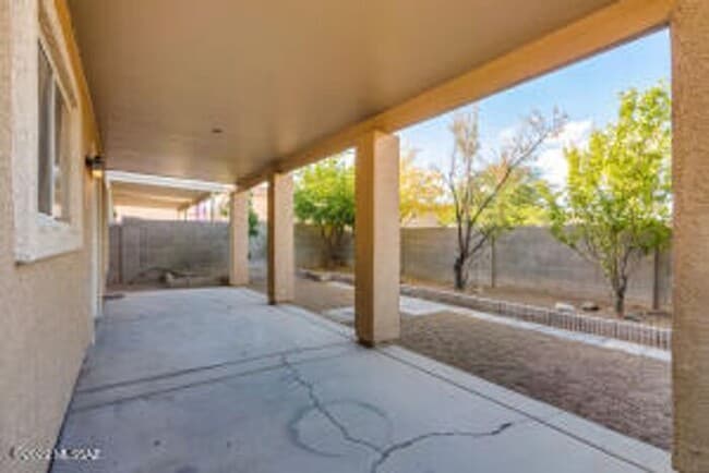 Building Photo - Bright, Spacious Living in Julian Ranch