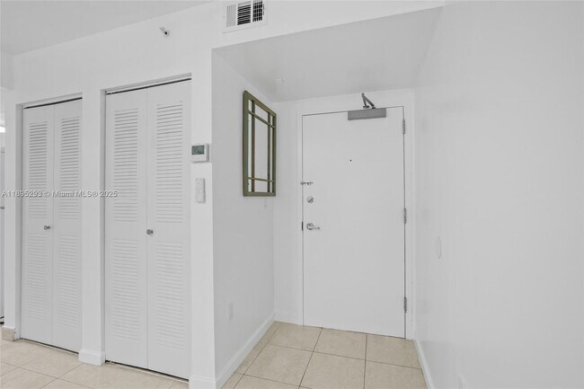 Building Photo - 1060 NW 7th St