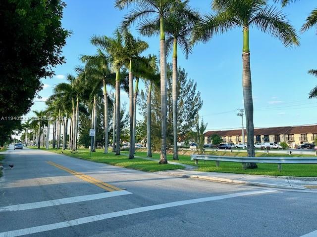 Building Photo - 10604 NW 87th Ct