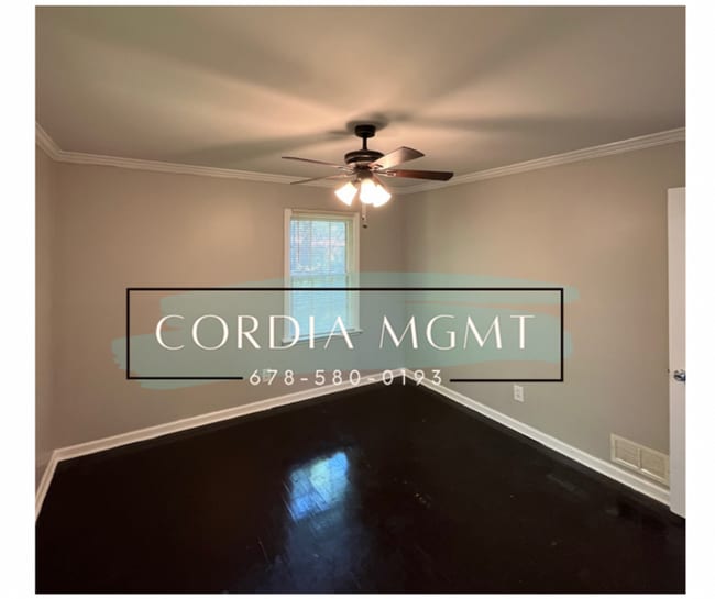 Building Photo - Beautiful Brick Home with Space! - Mableton is Ready