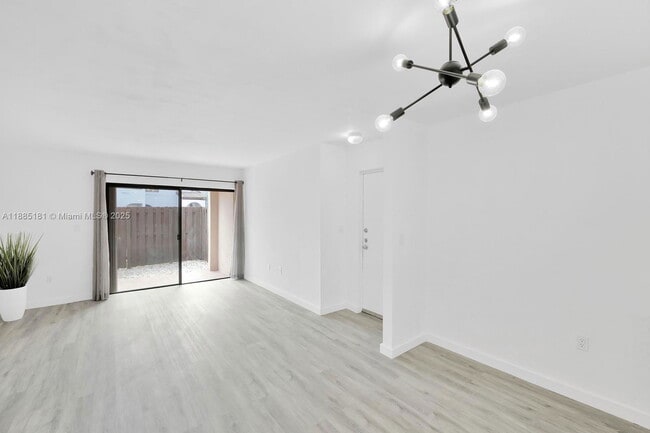 Building Photo - 8999 SW 123rd Ct