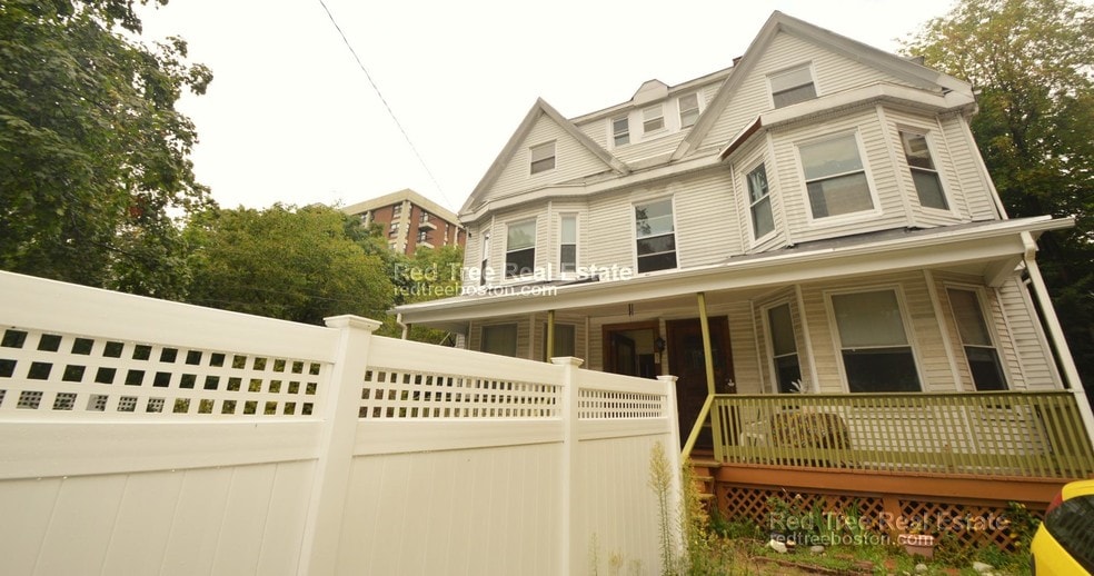 Building Photo - 45 Auburn St