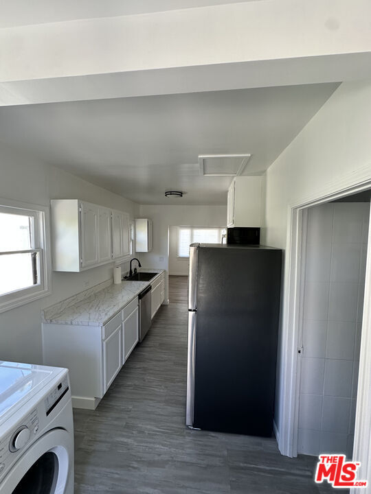 Building Photo - 4119 3rd Ave