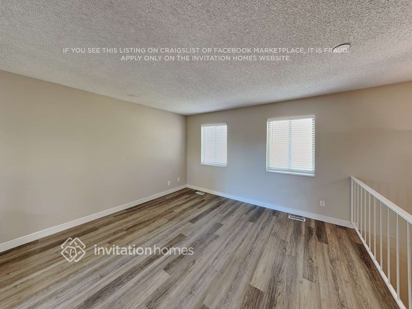 Building Photo - 1597 S Uvalda St