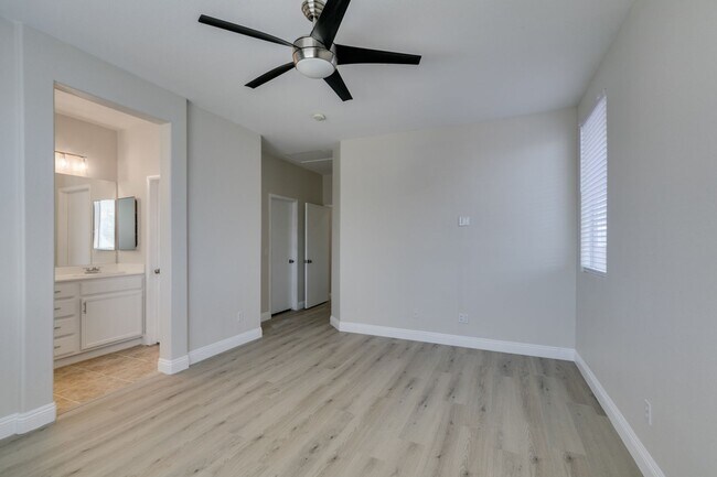 Building Photo - Charming 3-Bedroom Single-Story Home in North Las Vegas!