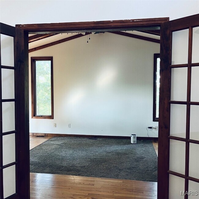 Building Photo - 6476 Hackberry Dr