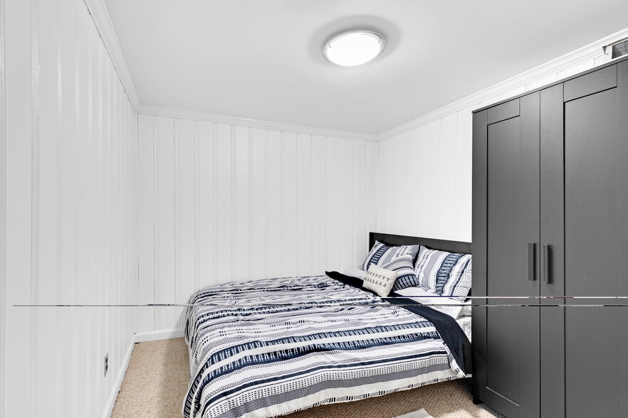 Building Photo - 7109 Layton Dr