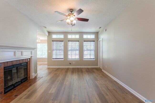 Building Photo - 113 Grey Fawn Trail