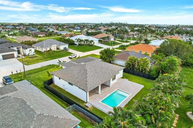 Building Photo - 2602 SW 27th St