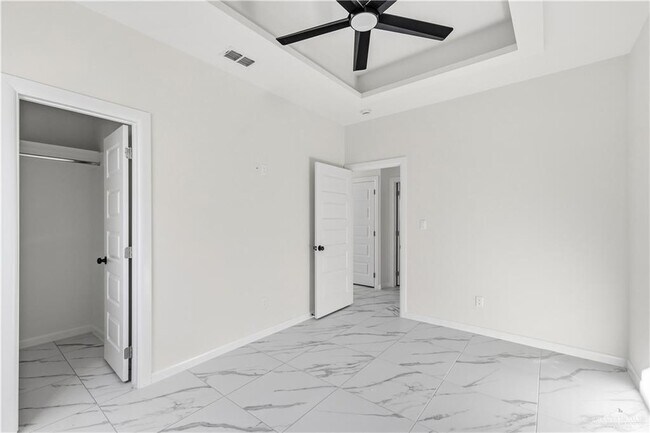 Building Photo - 23 N Abesam Ave