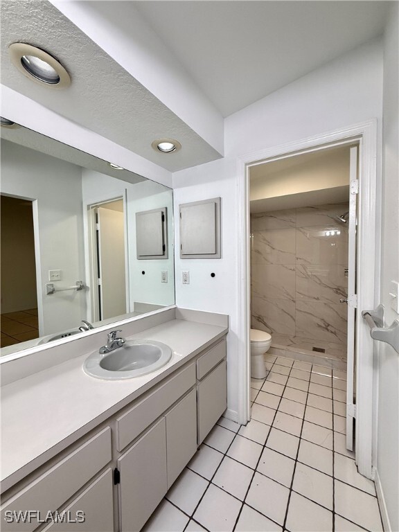 Building Photo - 5531 Teak Wood Dr