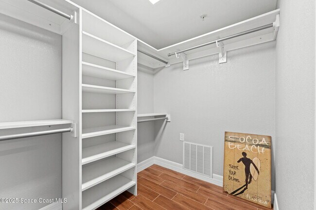 Building Photo - 1493 S Atlantic Ave