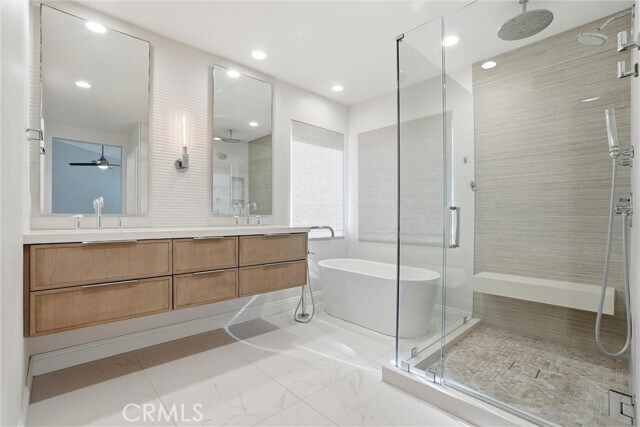 Building Photo - 35 Sunny Slope