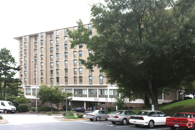 Primary Photo - Astor Dowdy Towers