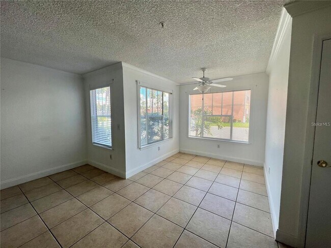 Building Photo - 2200 Key W Ct