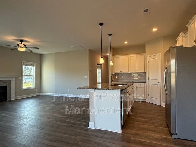 Building Photo - 4732 Mastercraft Ct