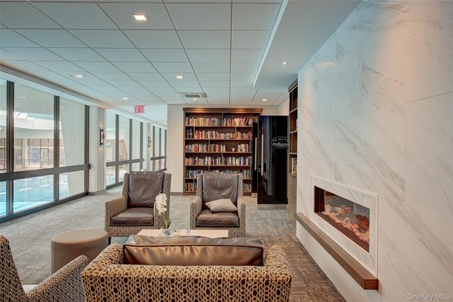 Building Photo - 209-33 26th Ave