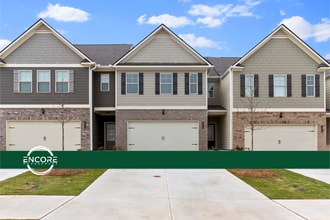 Building Photo - Contemporary 3 bed 2.5 Bath Town Home in Oakwood! Mundy Mill Township