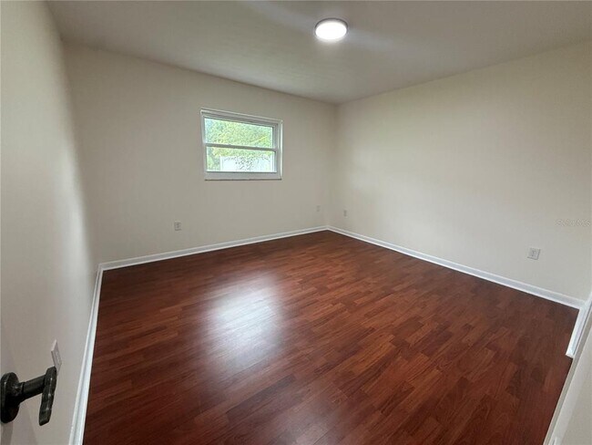 Building Photo - 6202 Brandon Cir