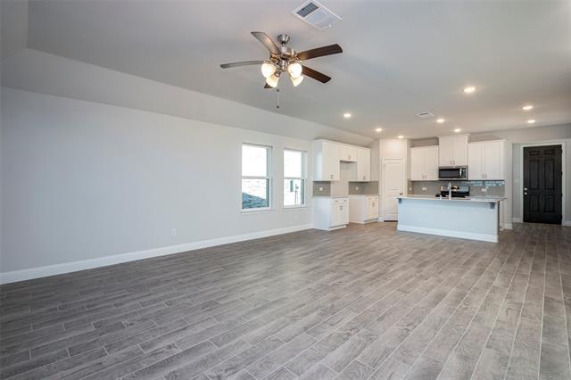 Building Photo - 729 Rusty Spurs Pl