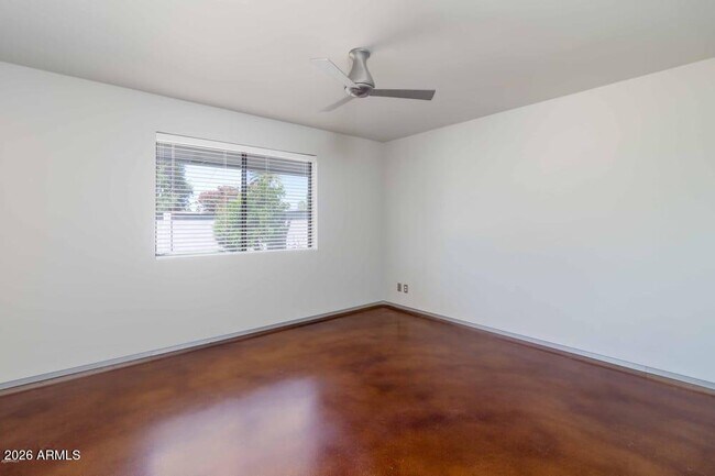 Building Photo - 3538 E Gold Dust Ave