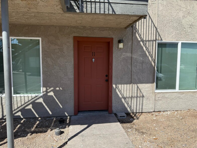 Building Photo - 1819 N 40th St