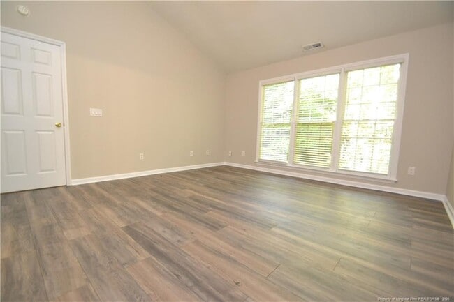 Building Photo - 4737 Sinclair Dr