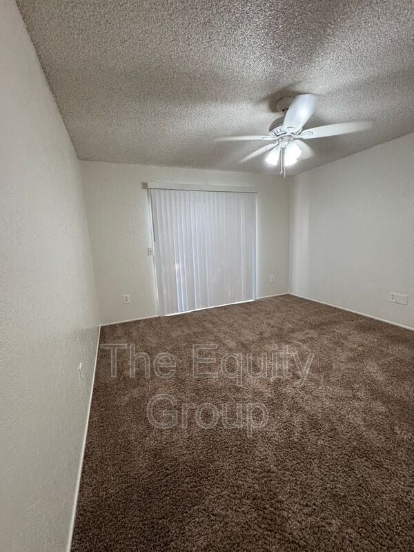 Building Photo - 3533 S County Center Dr