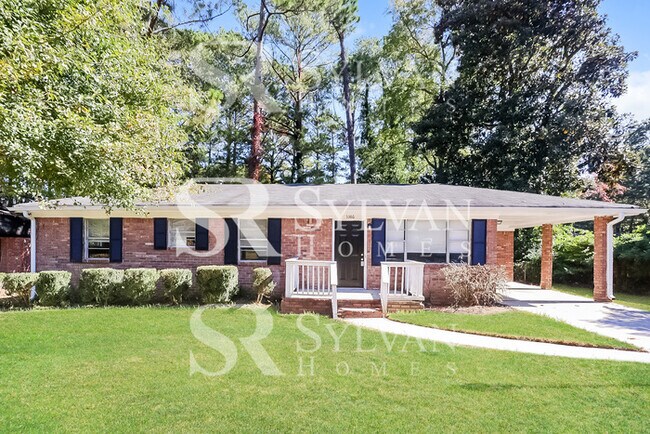 Building Photo - Your dream home awaits