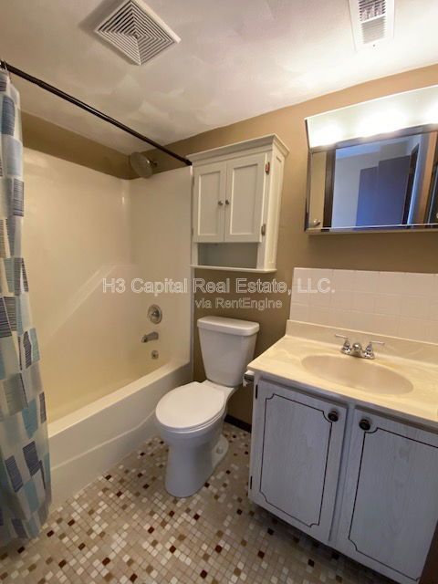 Building Photo - 2407 Frank Scott Pkwy W