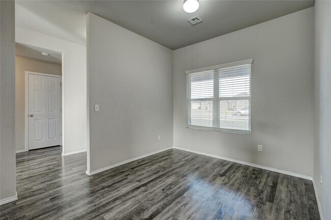 Building Photo - 10620 SW 23rd Ter