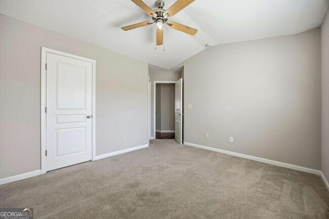 Building Photo - 2605 Runnymede Ct