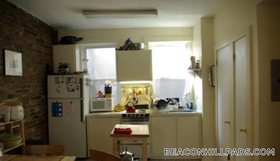 Building Photo - 15 Garden St