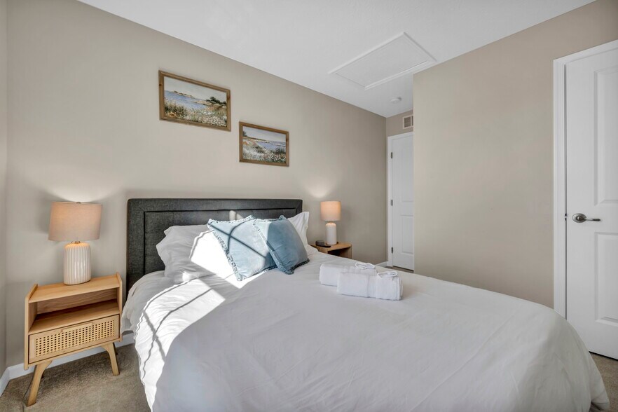 Building Photo - 1117 Kadas Ln