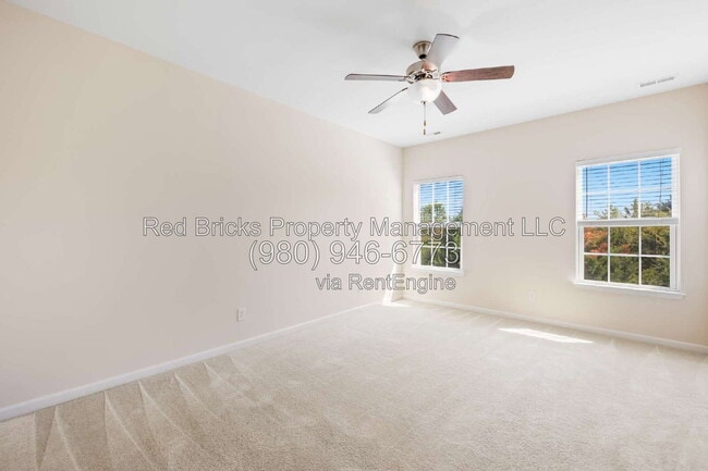 Building Photo - 2306 Rachelwood Dr