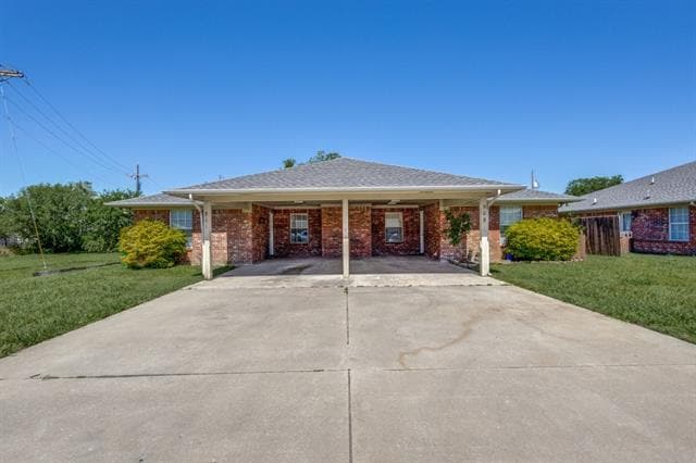 Primary Photo - 511 S Louisiana Dr