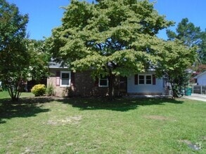 Building Photo - Village Green subdivision