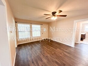 Building Photo - 212 W Marshall St