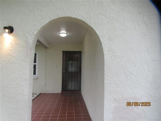 Building Photo - 2506 Mary Sue St