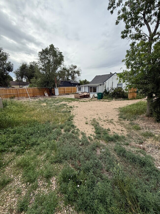 Building Photo - 1226 Pleasant Acres Dr