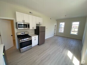 Building Photo - 1555 W Hollywood Ave