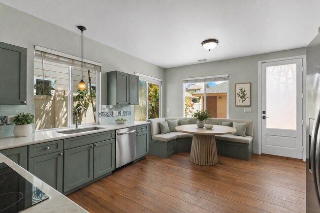 Building Photo - Spacious 4BD/3BA with Solar & Private Yard | Pet-Friendly Home in Ewa Beach