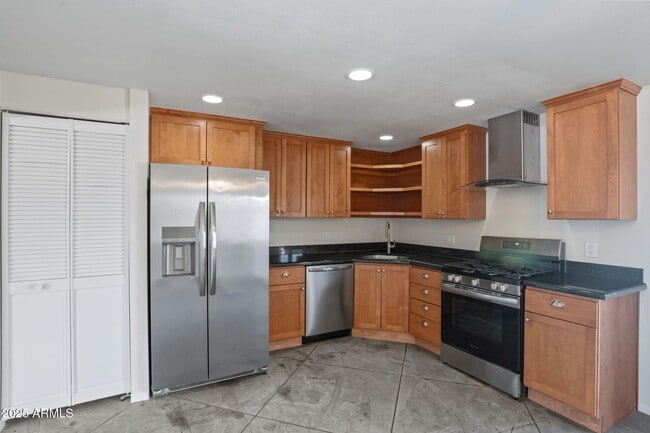 Building Photo - 14231 N 37th Pl
