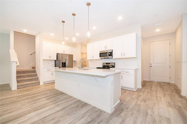 Building Photo - 5261 Luisa Ct
